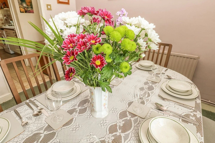 Dining 19 of 19