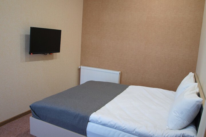 Room 10 of 69