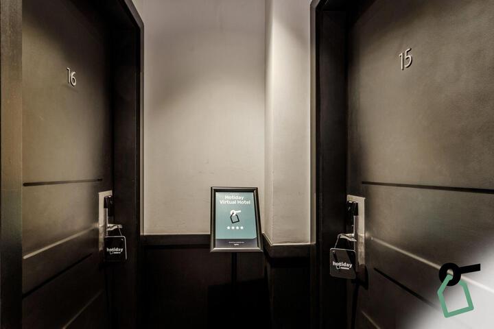 Hotel Interior 21 of 127