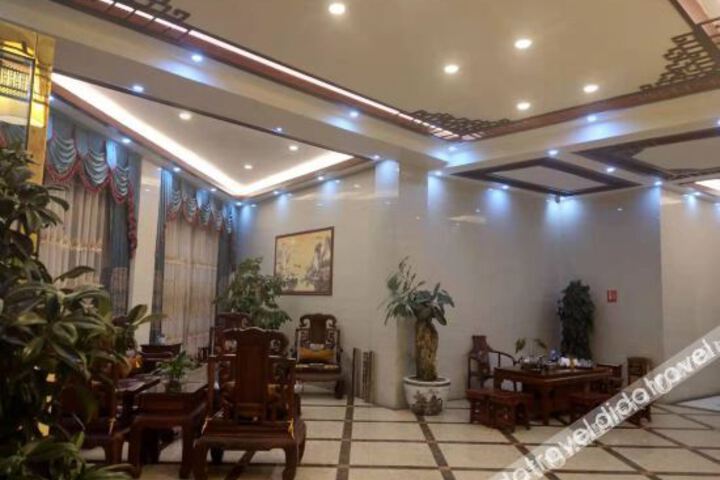 Hotel Interior 10 of 15