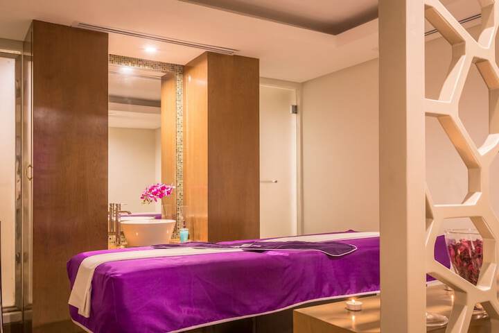Relaxing Spa