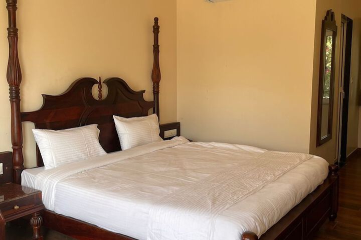 Room 4 of 21