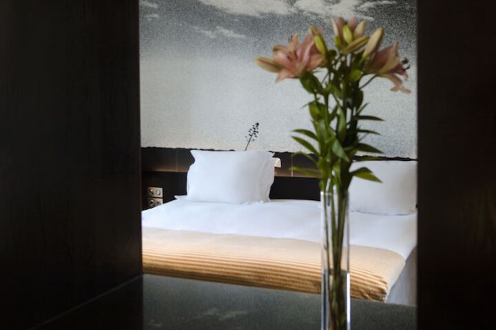 Room 26 of 72