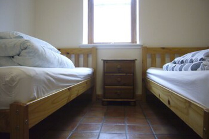 Room 110 of 162