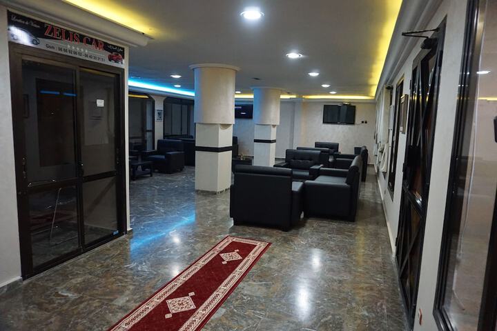 Guest Lobby