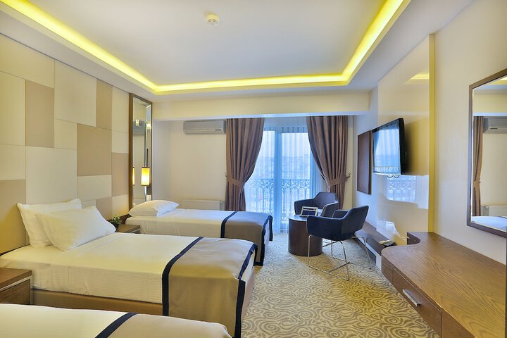 Room 19 of 84