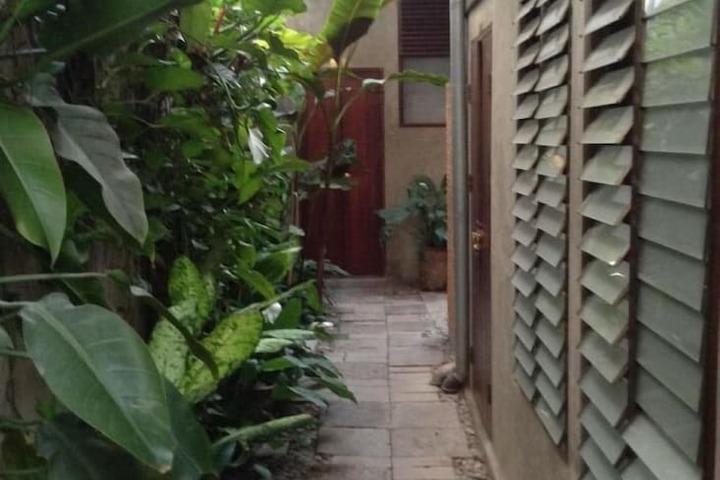 Property Grounds 30 of 47