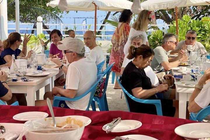 Dining 56 of 74