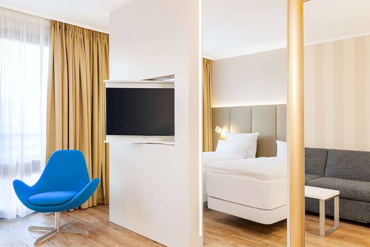 Room 7 of 31