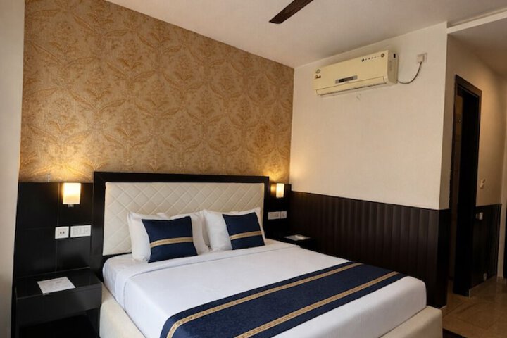 Room 41 of 75