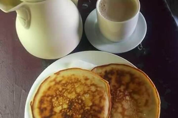 Breakfast/Coffee Service 18 of 35