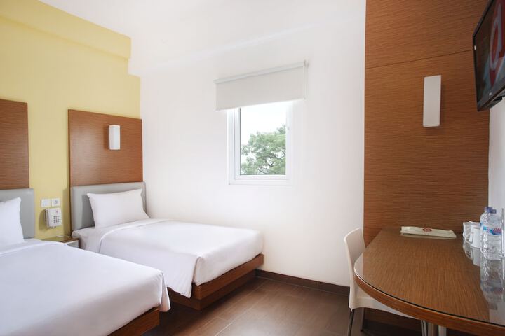 Room 3 of 22