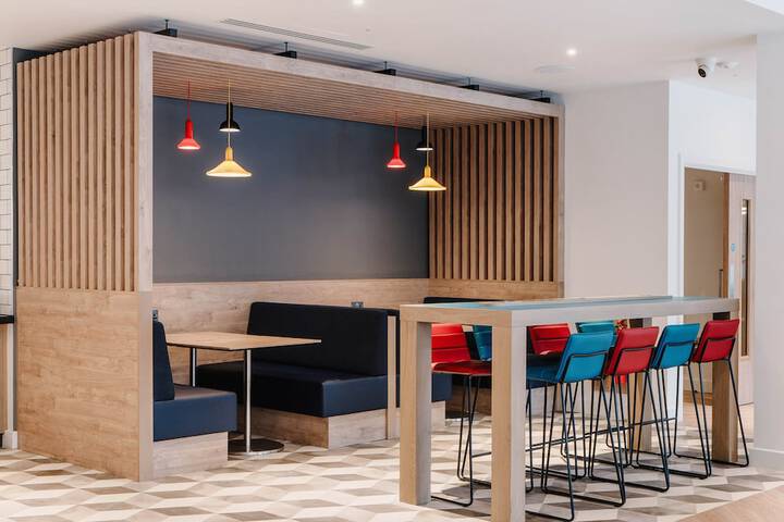 Dining Photos