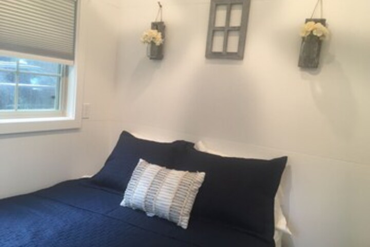 Room 194 of 204