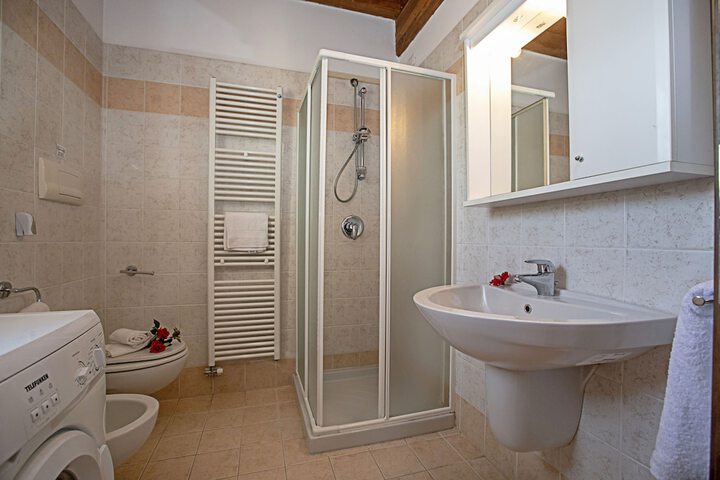 Room 19 of 21