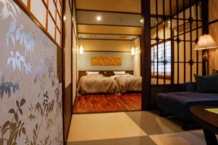 Room 29 of 108