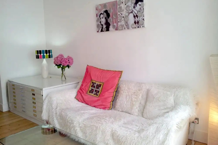 Room 3 of 15