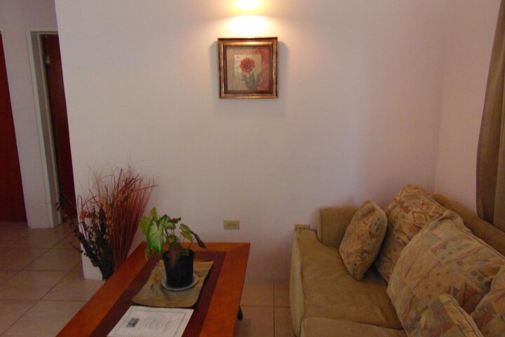 Room 75 of 193