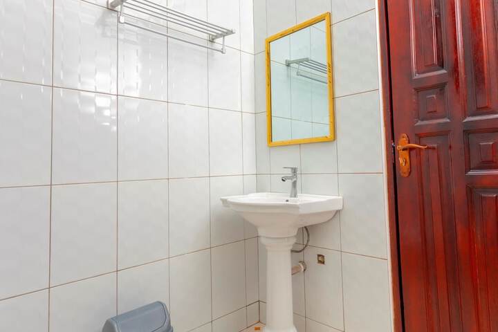 Room 28 of 55