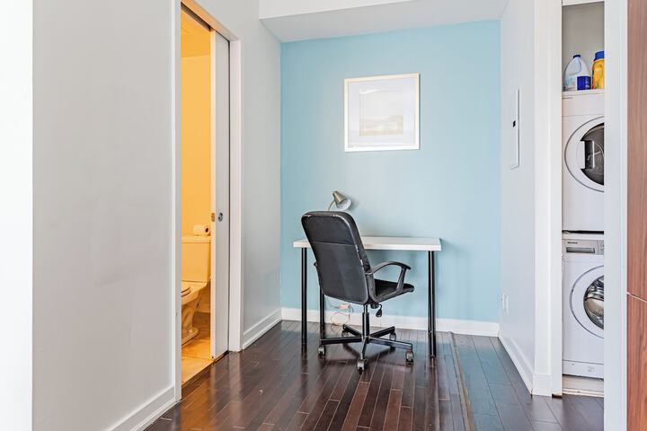 Room 70 of 273