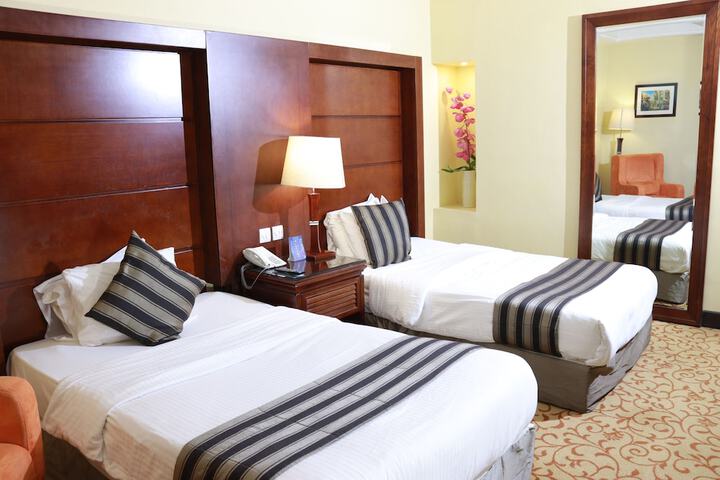 Room 7 of 29