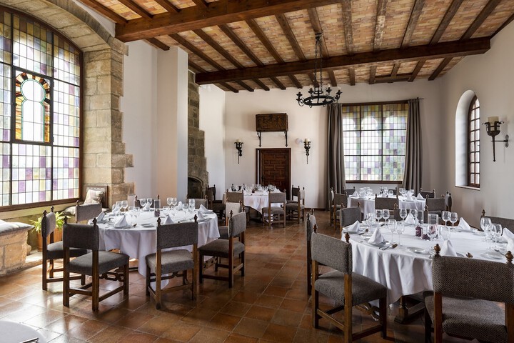Dining Photos