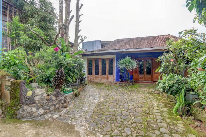 OYO Homes 91157 Desa Wisata Bendosari Kendal