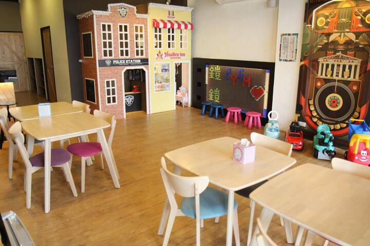 Childrens Activities 1 of 6