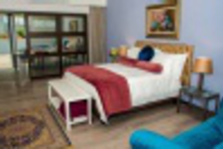 Room 195 of 252