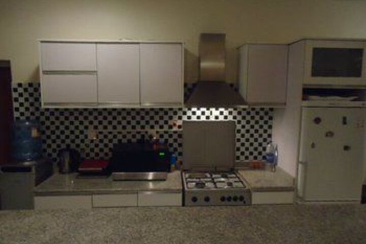 Room 12 of 26