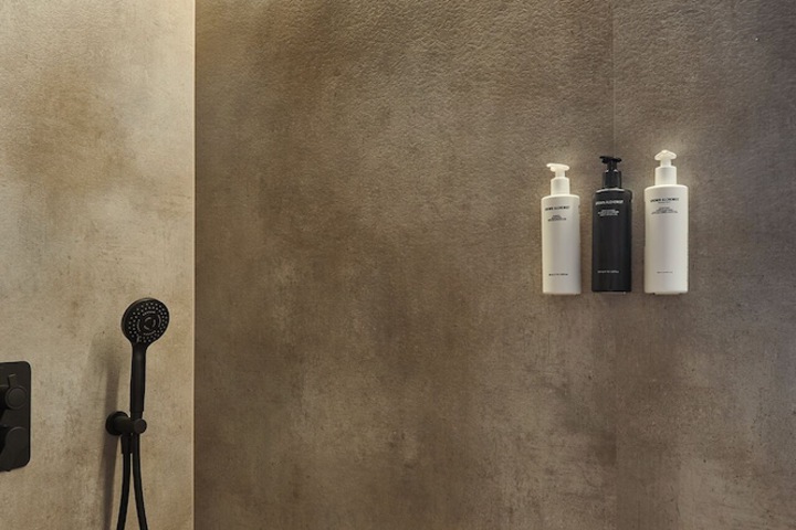 Bath Interior