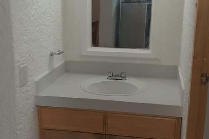 Room 12 of 42
