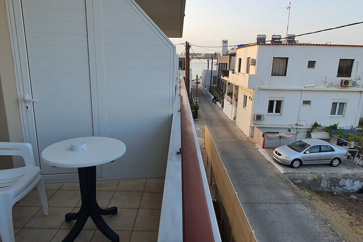 Hotel 82 of 95
