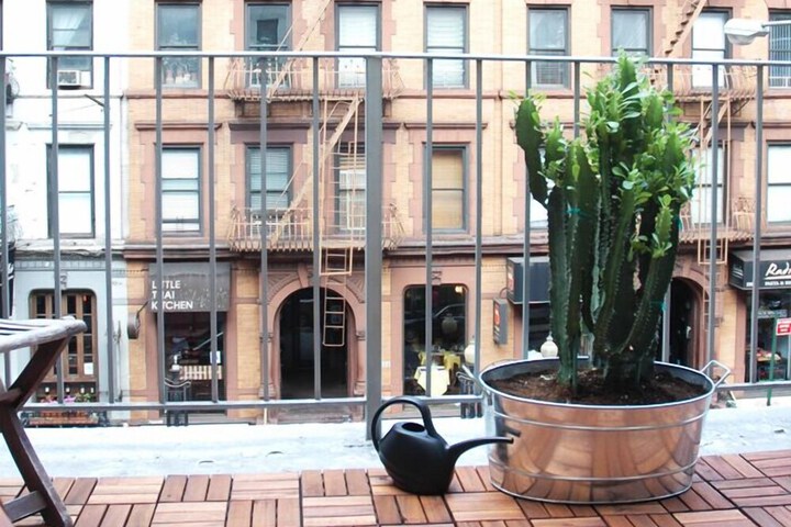 Terrace/Patio 6 of 12