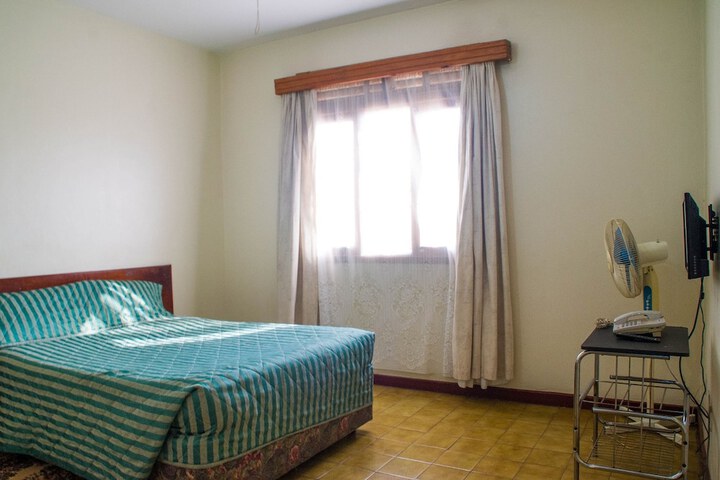 Room 34 of 35