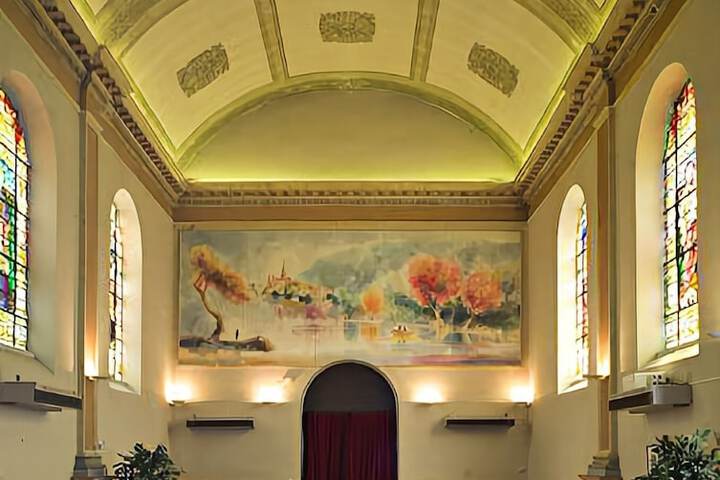 Ballroom/Hall 34 of 43