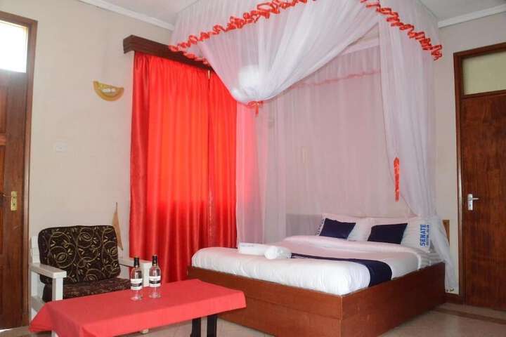 Room 2 of 22