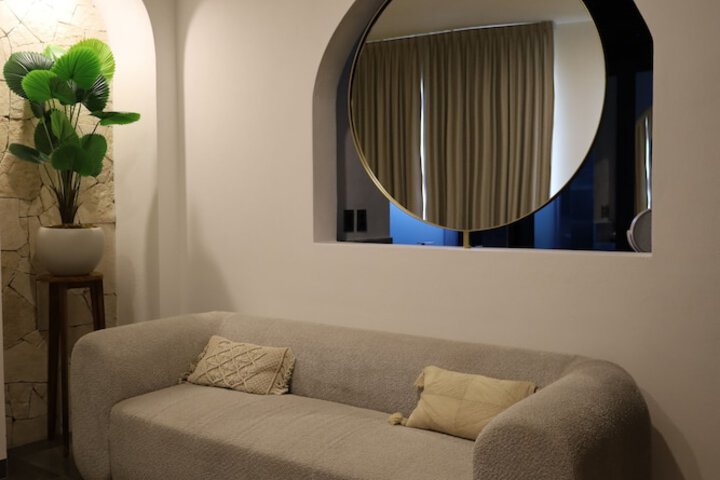 Room 59 of 205