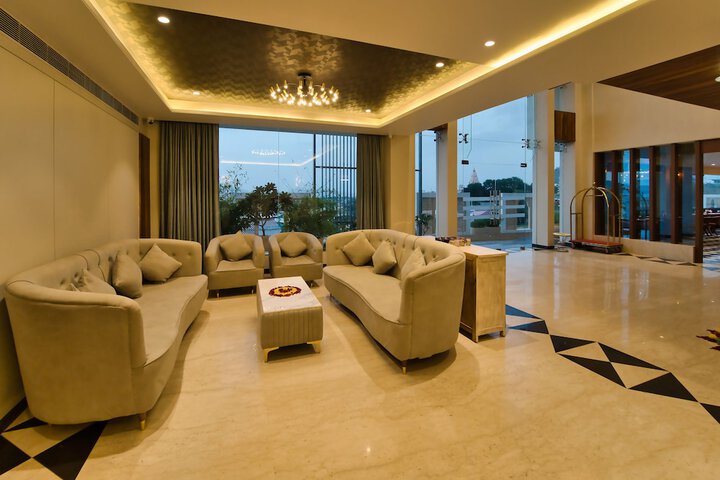 Hotel Interior 7 of 77