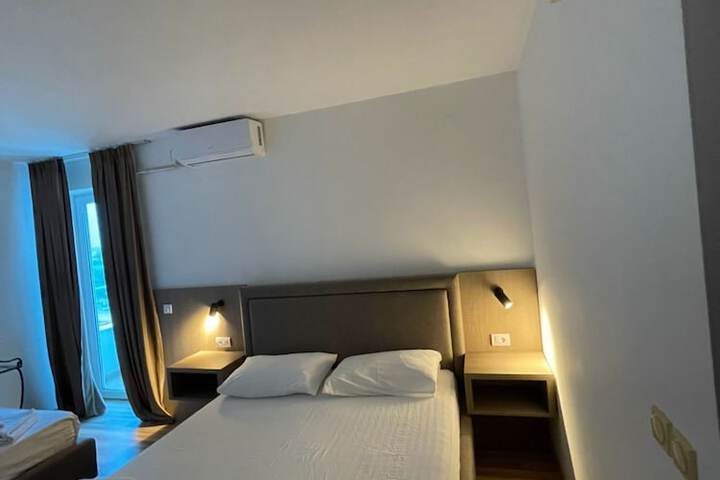 Room 2 of 13