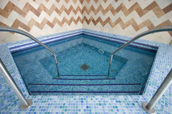 Spa 45 of 74