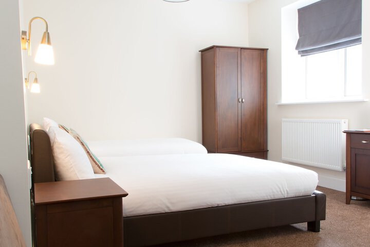 Room 8 of 64