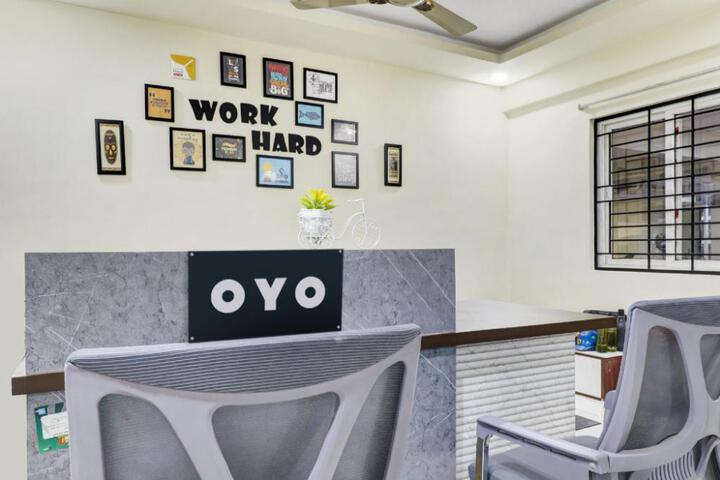 Hotel O Sri Harshitha Grand Near Zudio - Star Bazaar Kundalhalli Gate