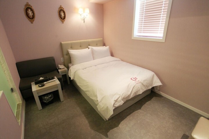 Room 26 of 71