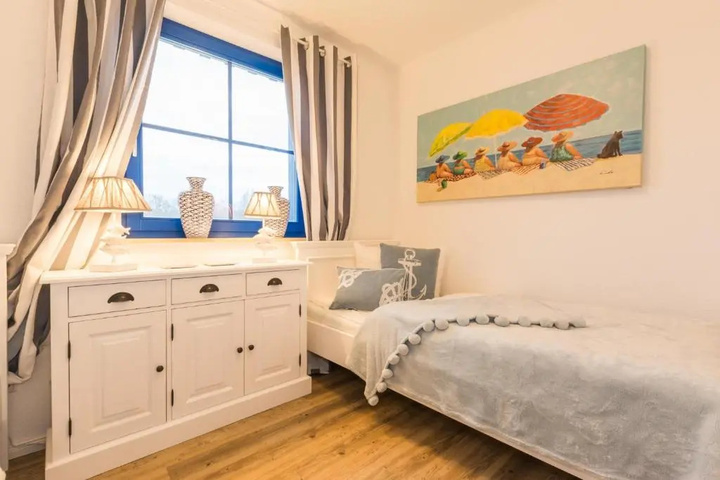 General 2 of 4