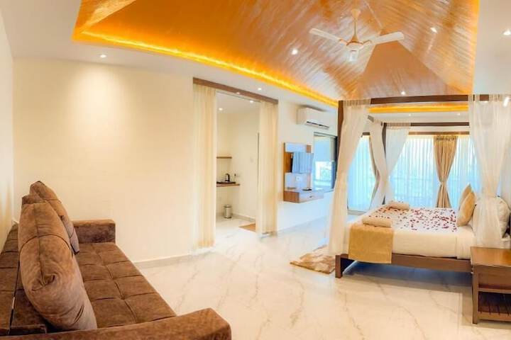 Room 4 of 54
