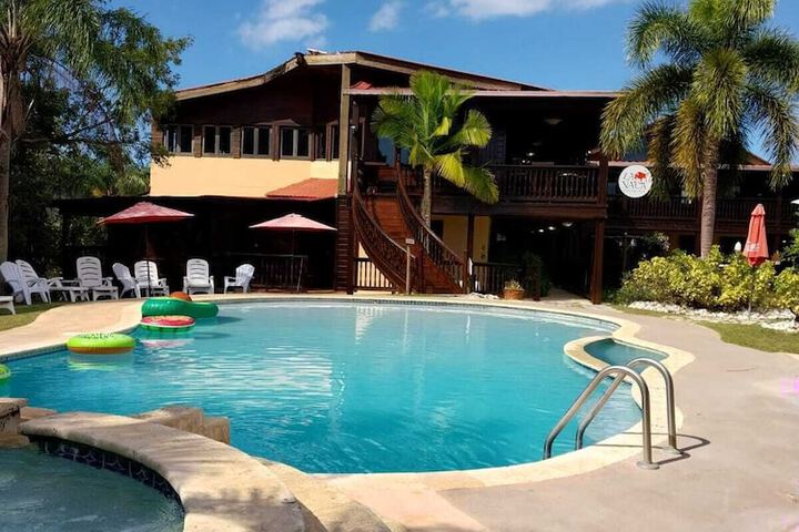 Hotel with Pool