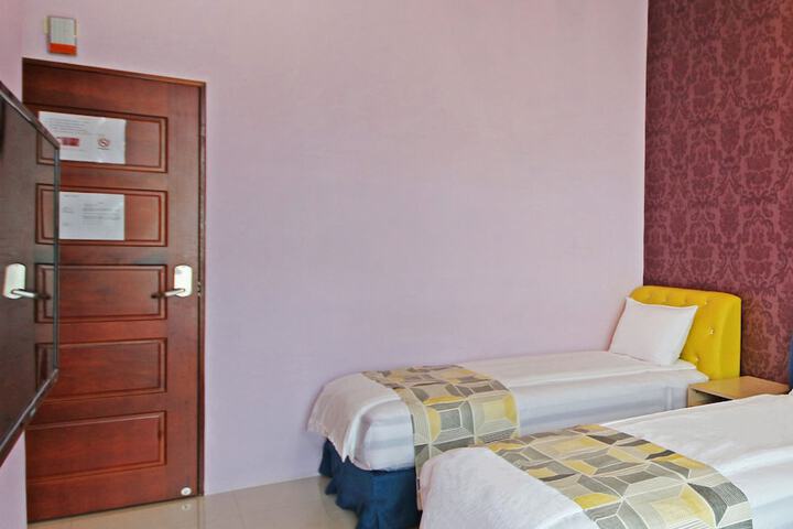 Room 35 of 57
