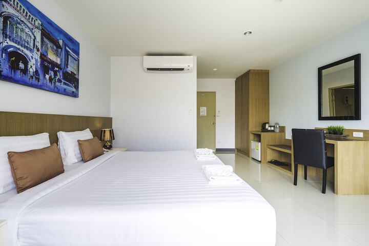 Room 11 of 46