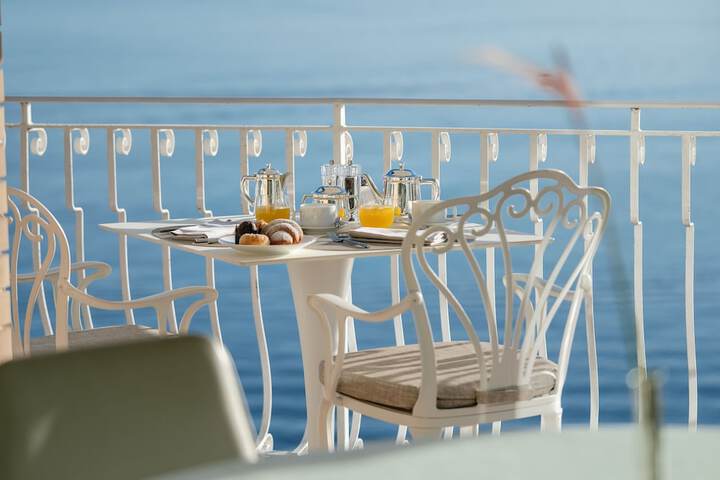Breakfast/Coffee Service 138 of 167